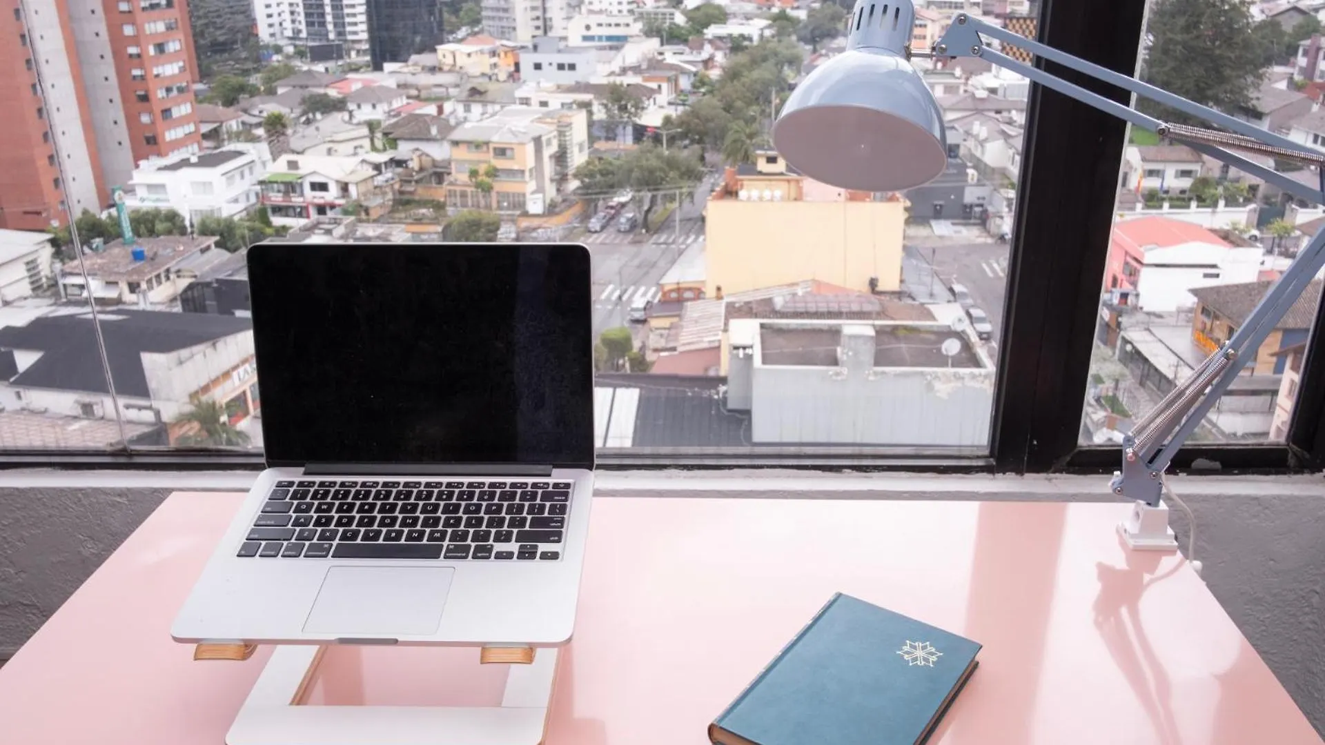 Bright Apartment, 2 Bedrooms, Sensational View 基多 公寓